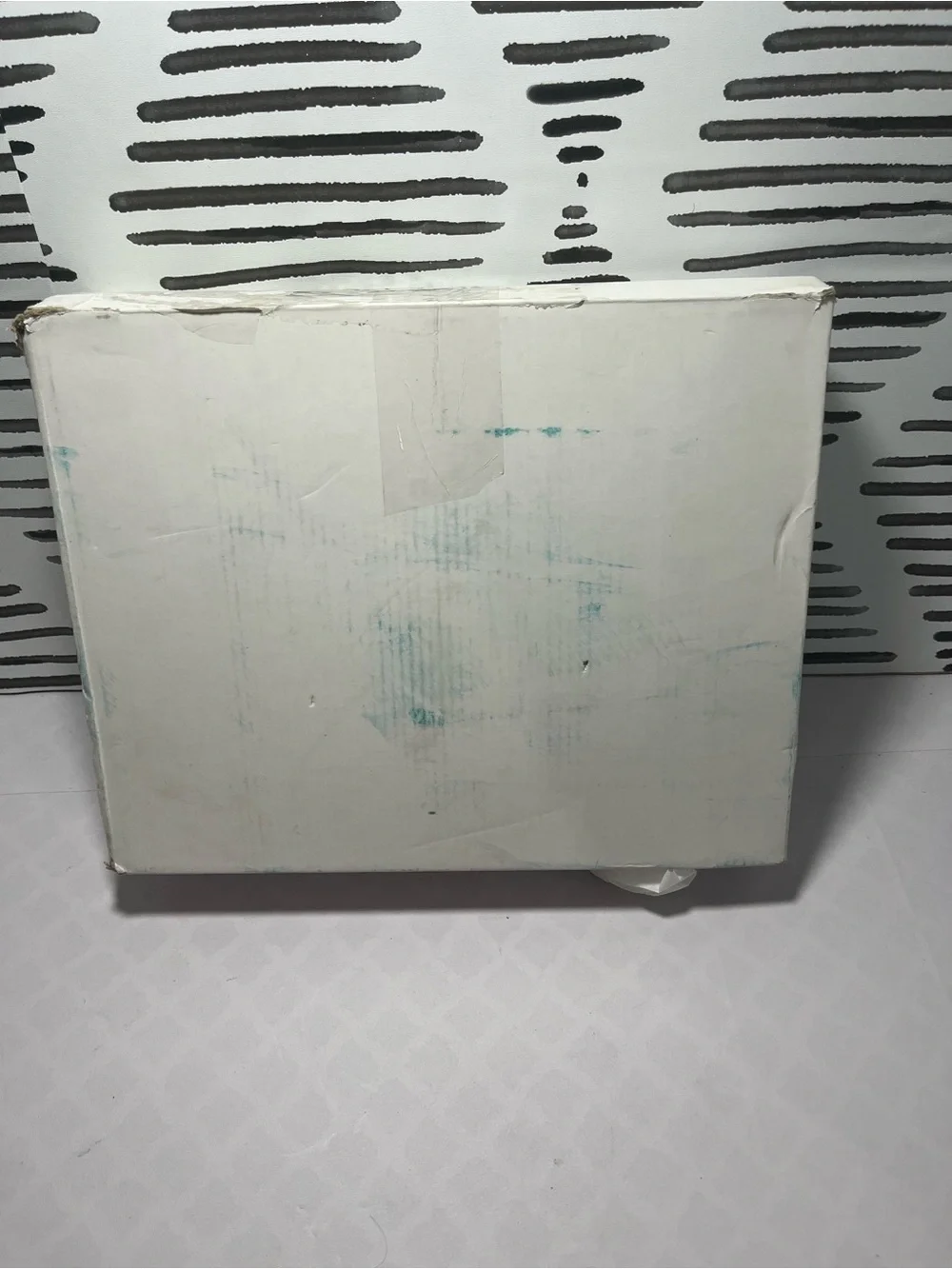 N/A compact white